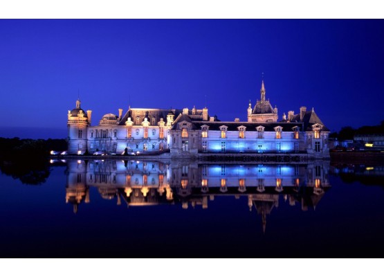Chantilly and Pierrefonds Castles Cheap tour in mini-groups
