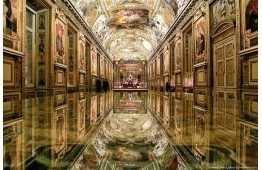 Louvre - group tour