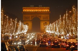 EVENING AND PARIS Cruise on the Seine