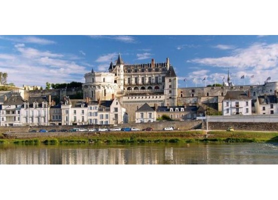 Cheap tour of the castles of the Loire