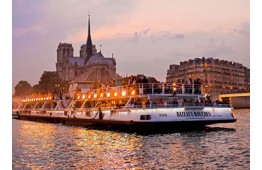 Excursion on boat Bateaux Mouches Excursion on boat Bateaux Mouches