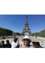 Sightseeing tour of Paris by bus