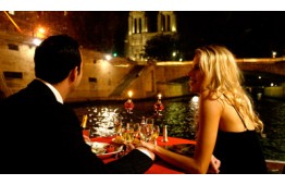 Cruise on the River Seine with Bateaux Parisiens dinner on the ship Cruise on the River Seine with Bateaux Parisiens dinner on the ship