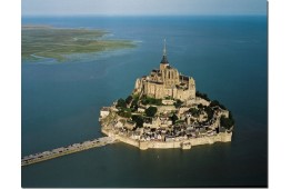 Mont Saint Michel and Cancale Cheap tour in mini-groups