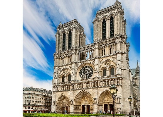 Notre Dame de Paris - historic сentre and cathedral
