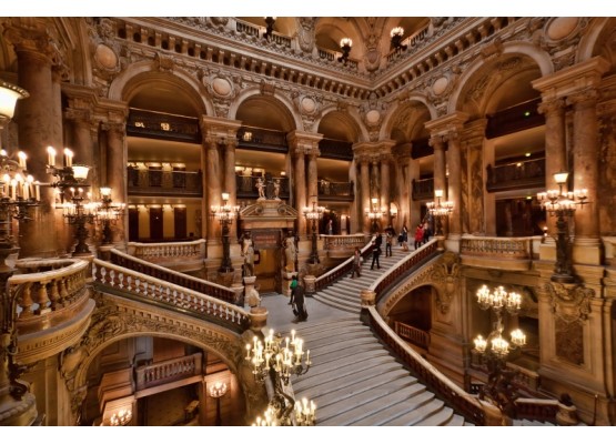 Grand Opera - excursion with English speaking guide.