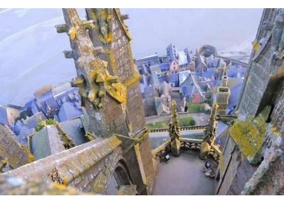 Mont Saint Michel and Cancale Cheap tour in mini-groups