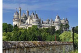 Chantilly and Pierrefonds Castles Cheap tour in mini-groups